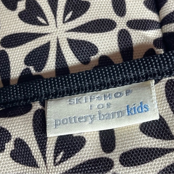 POTTERY BARN Skip Hop Diaper Bag - Picture 3 of 6